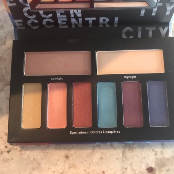 Annabelle Eccentricity eye & face palette - Picture 5 of 6